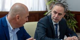 Bolojan a pierdut startul. Premierul anunta ca vineri va fi definitivata rectificarea bugetara. Ministerul de Finante amana decizia
