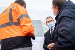 BOMBA: ORBAN A LUAT BANII PENTRU ALOCATIILE COPIILOR – Guvernul a facut alba-neagra cu fondurile pentru dublarea alocatiilor: “Da, exploziv, banii copiilor au ajuns in fondul de rezerva al primului ministru... 2,2 miliarde lei s-au risipit rapid printr-un