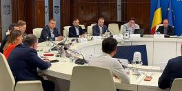 Criza carburanților: informații de ultimă oră oferite de Guvernul României, după comandamentul de lucru cu reprezentanții companiilor din domeniul petrolier și al distribuției de carburanți