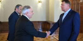 HOTARARE PENTRU BANII LUI ISARESCU – Comisia pentru munca din Camera Deputatilor, aviz favorabil pe proiectul de lege care interzice cumularea veniturilor pentru sefii Bancii Nationale a Romaniei si cei ai Autoritatii de Supraveghere Financiara (Avizul)