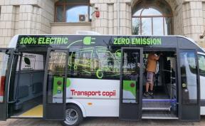 300 MILIOANE LEI PENTRU TRANSPORTUL ELEVILOR – Se cumpara microbuze electrice. Programul include si achizitia statiilor de incarcare