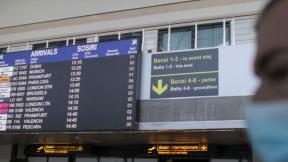 BANI PENTRU PENTRU AEROPORTURI – Guvernul da 22 milioane lei pentru aeroporturile din Cluj, Iasi, Sibiu, Craiova si Bacau
