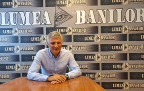 DANIEL ZAMFIR LA LUMEA BANILOR - “Peste 10 milioane de oameni sunt jecmaniti luna de luna... Toate contractele pentru servicii si utilitati sa fie platite in lei... Nicio persoana din Romania nu-si va mai putea pierde casa... Multinationalele externalizea