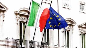 FALIMENTUL CARE VA ZGUDUI UNIUNEA EUROPEANA – Italia se indreapta spre colaps. Datoria publica a depasit 2,8 trilioane euro