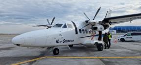 LANSAREA AVIONULUI L 410 NG – Compania ceha Omnipol a prezentat pe Aeroportul „Aurel Vlaicu” din Bucuresti noul avion multirol cu elice capabil sa asigure misiuni de transport, utilitare si militare