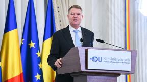 PROTEST LA POARTA LUI IOHANNIS – Disperarea sindicalistilor: 5 greutati ale romanilor, ignorate de regimul PNL-USR