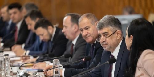 ASIGURARE OBLIGATORIE PENTRU TROTINETE - Polita va trebui incheiata pentru trotinetele si bicicletele electrice care au o viteza maxima mai mare de 25 km/h sau cele care au o masa proprie mai mare de 25 kg (Document)