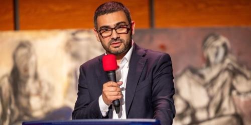 Bani pentru tinerii care se angajeaza: s-a decis cat primesc. Proiectul prevede stimulente si pentru angajatorii care incadreaza mame cu trei copii (Document)