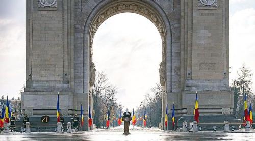 BARICADA DE LA INTER NU A DISPARUT - Se cere iesirea la vot: “Daca Iohannis va castiga, va fi greu sa mai fim o democratie adevarata”