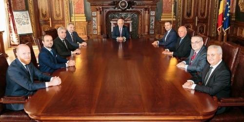 BNR a micsorat dobanda-cheie. Ratele romanilor la banca ar trebui sa scada