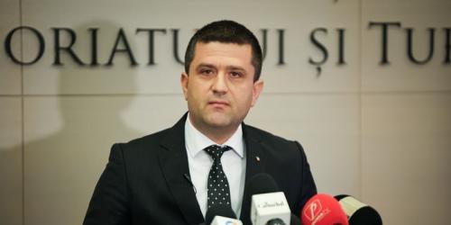 Buton pentru a ajunge la conducerea companiilor de stat