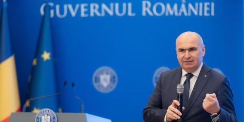 “Cadoul” Guvernului pentru romanii care erau in intretinere si nu plateau CASS. Dupa schimbarea legii, contributia este de 2.430 lei pe an pentru fiecare persoana