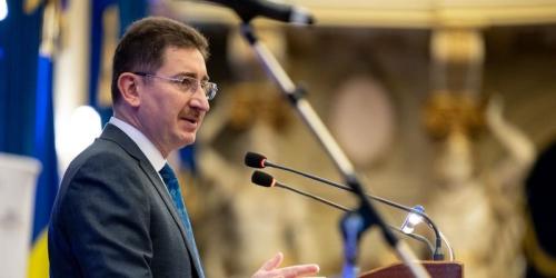 Chiritoiu analizeaza tranzactia privind preluarea unor magazine