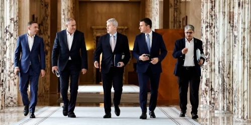 Guvernul da mai multi bani pentru tineri