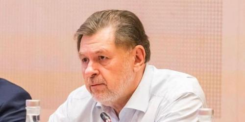 Lege pentru modificarea Codului muncii. Angajatii care isi cresc singuri copiii ar putea beneficia de mai multe zile de concediu (Proiectul)