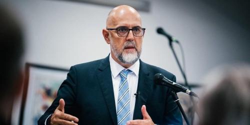 Liderul UDMR ii arata calea presedintelui ANAF: “Ce-ar fi daca i-ar urmari pe marii evazionisti, nu pe bunicile care fac conserve?”