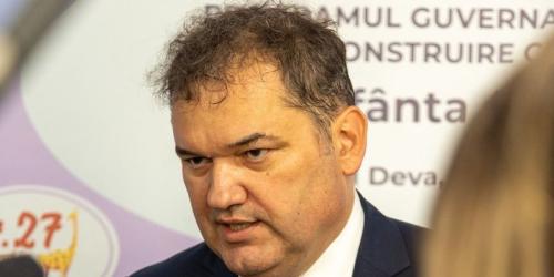 Mai putina birocratie. Se reduce numarul de acte pe care romanii trebuie sa le depuna pentru eliberarea autorizatiilor de construire