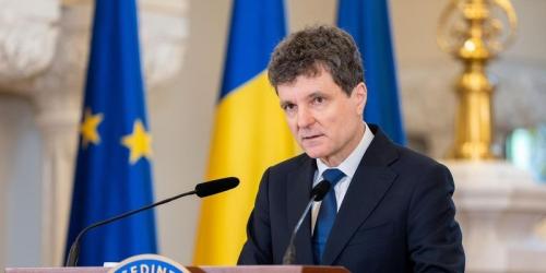 Nicusor Dan l-a desemnat pe Eugen Tomac pentru functia de premier. Acesta este consilier la Administratia Prezidentiala