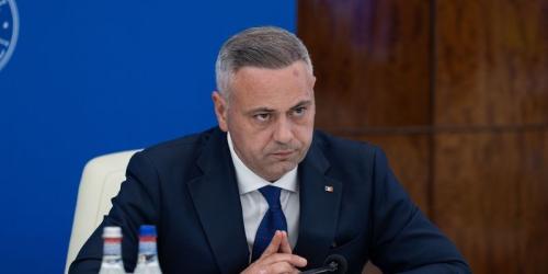 Reglementari privind preturile la raft. Ministrul Agriculturii intervine pentru eliminarea practicilor comerciale neloiale: "Adaosul pentru produsele romanesti ajunge la 80%, in timp ce aceleasi produse din import au un adaos comercial de 20%"