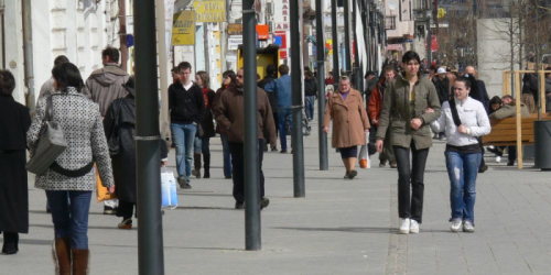 Stăm tot mai prost cu populaţia: sporul natural s-a agravat, imigraţia s-a accentuat