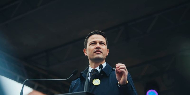 ASCUNDEREA SPORURILOR BUGETARILOR – Proiect de lege la vot in Senat: “Cuantumul brut al sporurilor pentru conditii de munca sa se introduca in salariul de baza” (Document)