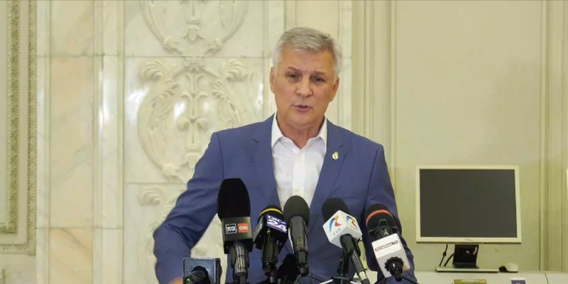 Proiect de lege: bancile trebuie sa restituie integral prejudiciul dovedit daca au umflat ratele romanilor. Daniel Zamfir: “Au obligatia sa corecteze erorile constatate, sa recalculeze obligatiile contractuale” (Video)
