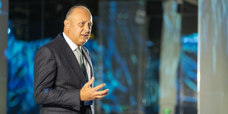Comisia Europeana revizuieste puternic in jos prognoza de crestere economica pentru Romania. Reactia patronatelor 