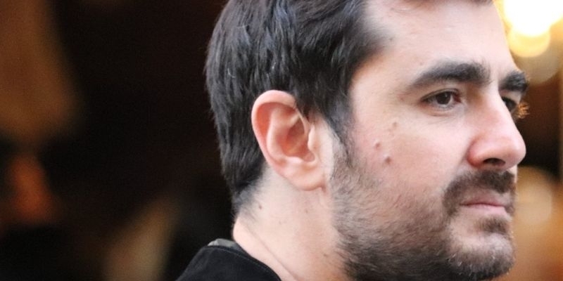 Exclusiv: sedinta in Parlament pentru schimbarea legii care prevede obligatia de inregistrare in sistemul RO e-Factura pentru romanii cu drepturi de autor. Claudiu Nasui, membru al Comisiei pentru buget: „Trebuia sa faca un Big Brother”