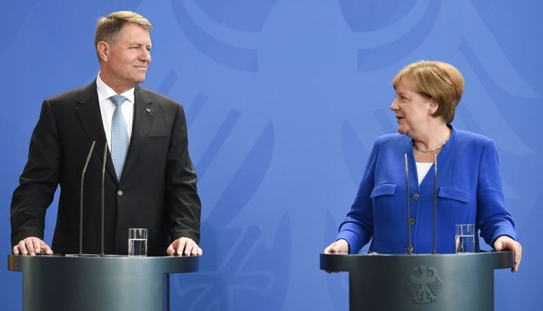 GERMANIA CUMPARA ROMANIA – Ce se ascunde in spatele pretinsului succes anuntat de Iohannis: “Sa vedem lista de 'cumparaturi ieftine' din aceasta toamna ale activelor de infrastructura economica pe care Romania le va scoate pe taraba”