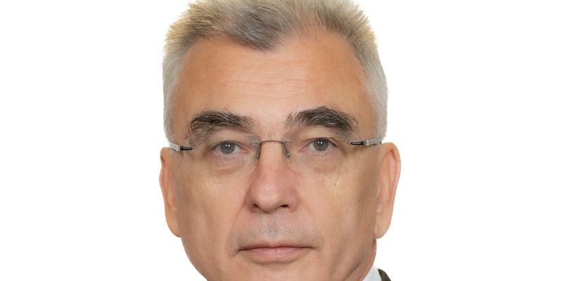 Lege pentru restantele salariale. Proiectul prevede plata drepturilor stabilite prin hotarari judecatoresti pentru romanii care indeplinesc conditiile de pensionare sau pentru cei aflati la pensie (Document)