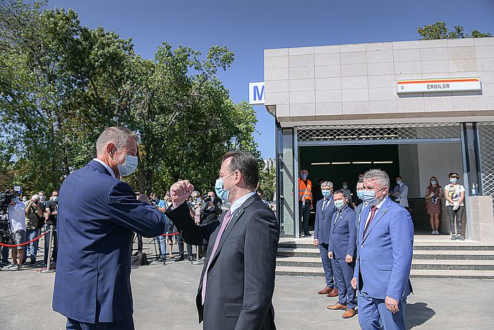 METROUL DRUMUL TABEREI REVINE LA DEPOU? - Ce n-au spus Iohannis si Orban