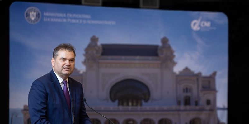 Ministrul Dezvoltarii anunta ce se intampla cu salariile bugetarilor din subordine