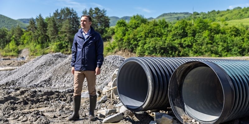 Planul ministrul Energiei pentru reducerea costurilor la energie. Ivan arata ca doar 51% din pretul platit de consumatori este pretul efectiv al energiei electrice active