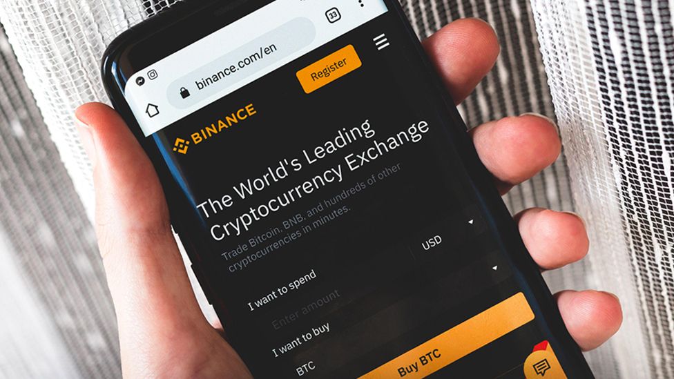 PLATFORMELE DE TRANZACTIONARE CRIPTO, SUB ASEDIU – Marea Britanie interzice activitatea Binance, unul dintre cele mai mari exchange-uri cripto din lume