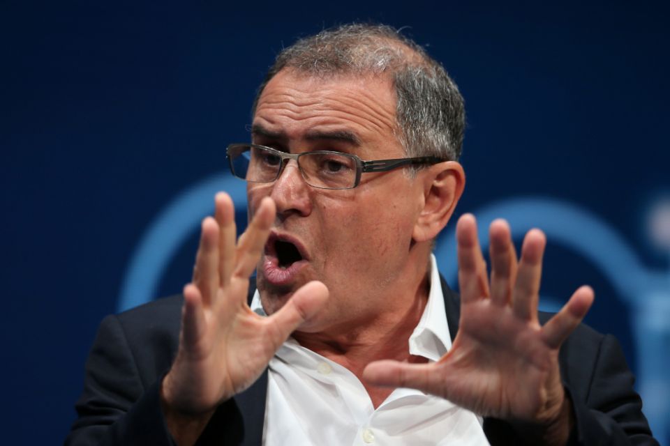 PREDICTIILE LUI ROUBINI – Pretul Bitcoin, „manipulat masiv”: sute de mii de fraieri vor cumpara BTC pe varf si vor fi zdrobiti