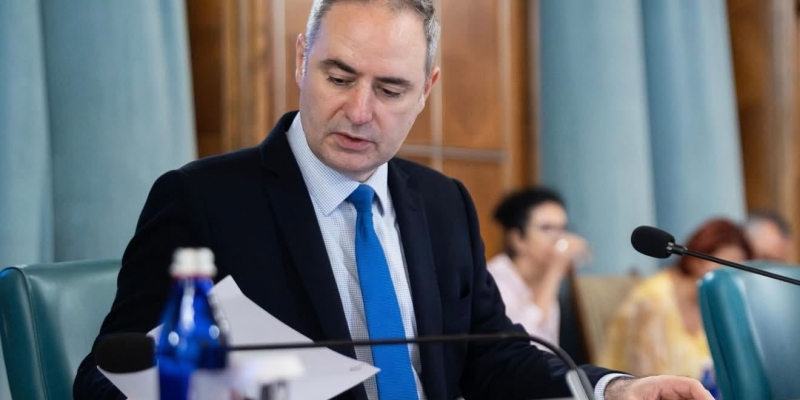 Produsul Intern al României este pe minus, dar Ministerul Finanțelor vede semne bune: „Economia își încetinește semnificativ ritmul de contracție”
