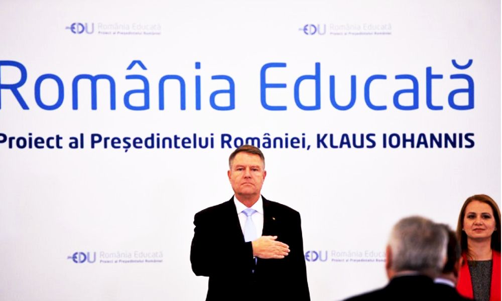 ROMANIA EDUCATA, CEA MAI SFRUNTATA MINCIUNA PREZIDENTIALA - Nu se mai maresc lefurile profesorilor. Iohannis si-a uitat promisiunile electorale cand se lauda ca a fost profesor de fizica si ca intelege nevoile dascalilor