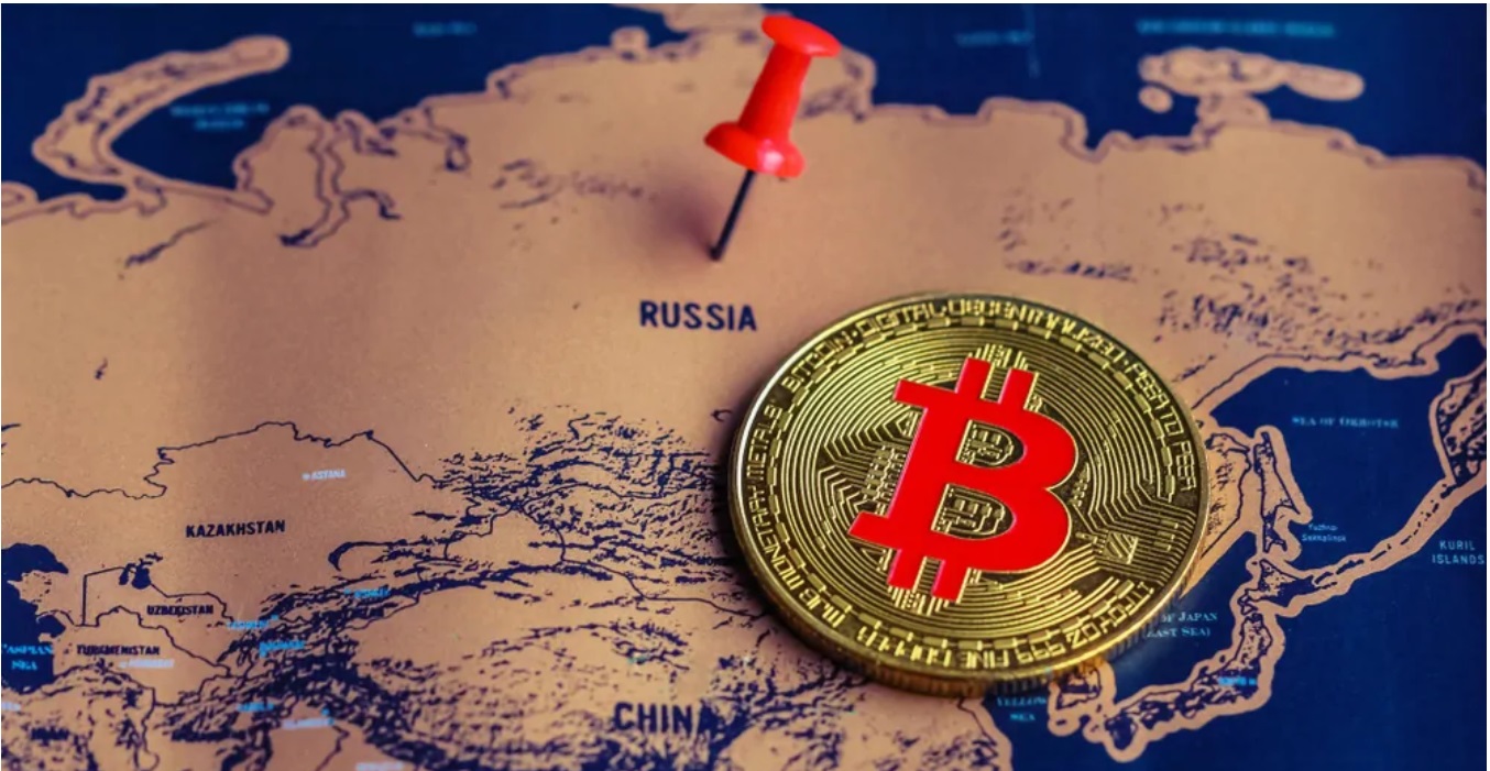 RUSIA SCHIMBA RETORICA FATA DE INDUSTRIA CRIPTO – Ministerul rus de Finante contrazice banca centrala: