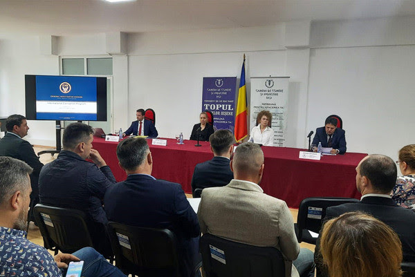 SEMINAR ANTICORUPTIE CU FBI - Marian Mihordea: Persistenta fenomenului coruptiei reprezinta o piedica serioasa in ceea ce priveste stabilirea de joint ventures